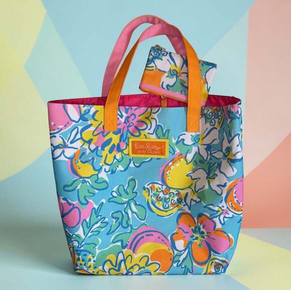 Lilly Pulitzer for Estée Lauder Handbags - Lilly Pulitzer for Estée Lauder Tropical Floral Tote Bag W/ Zip Pouch